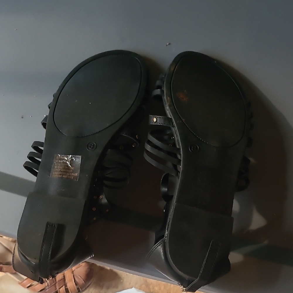 Shoe Dazzle Black and Gold Strappy Sandals - Picture 3 of 3